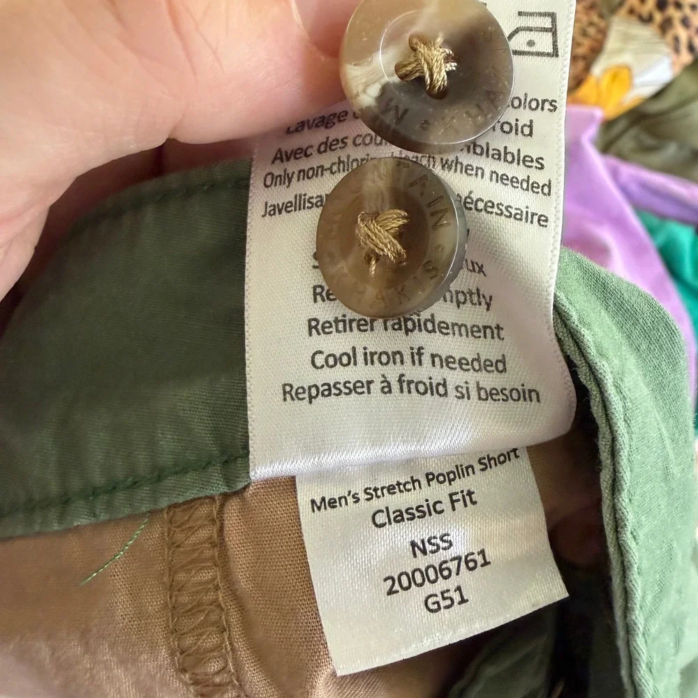 Mountain Khakis Mens Olive Green Classic Fit Chino Shorts Size 40x8 Cotton Blend
